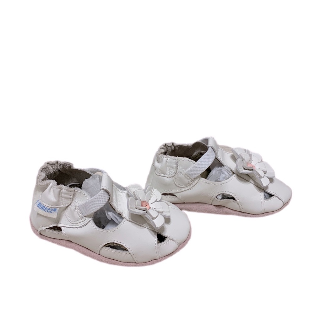 Robeez White Flower Soft Sole 12-18 month